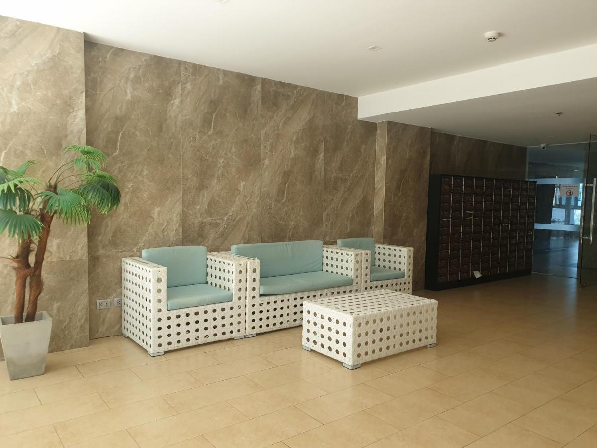 Centara Avenue 2 Bedrooms Pool View Pattaya Bagian luar foto