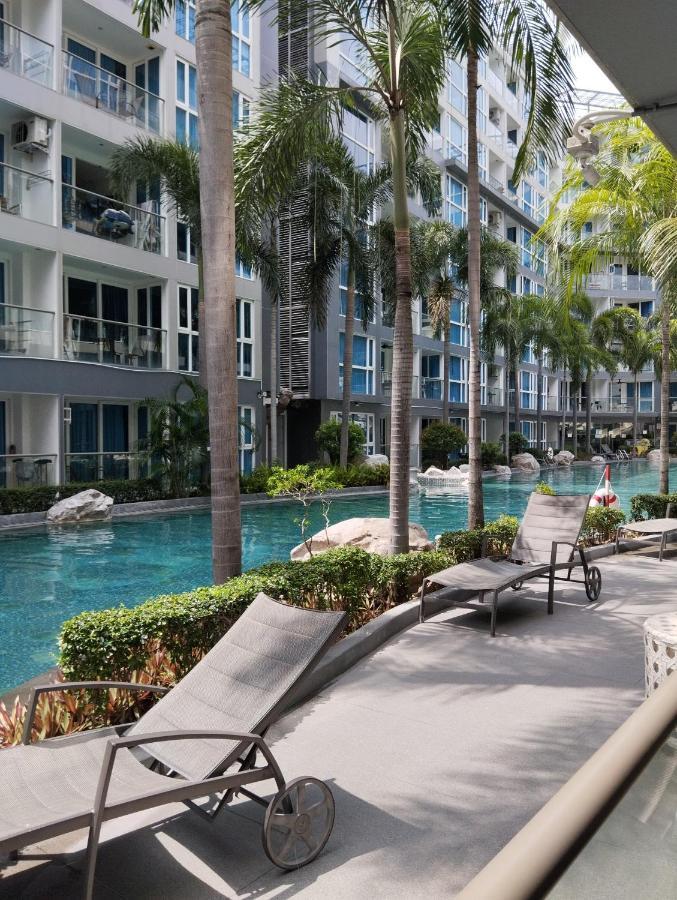 Centara Avenue 2 Bedrooms Pool View Pattaya Bagian luar foto